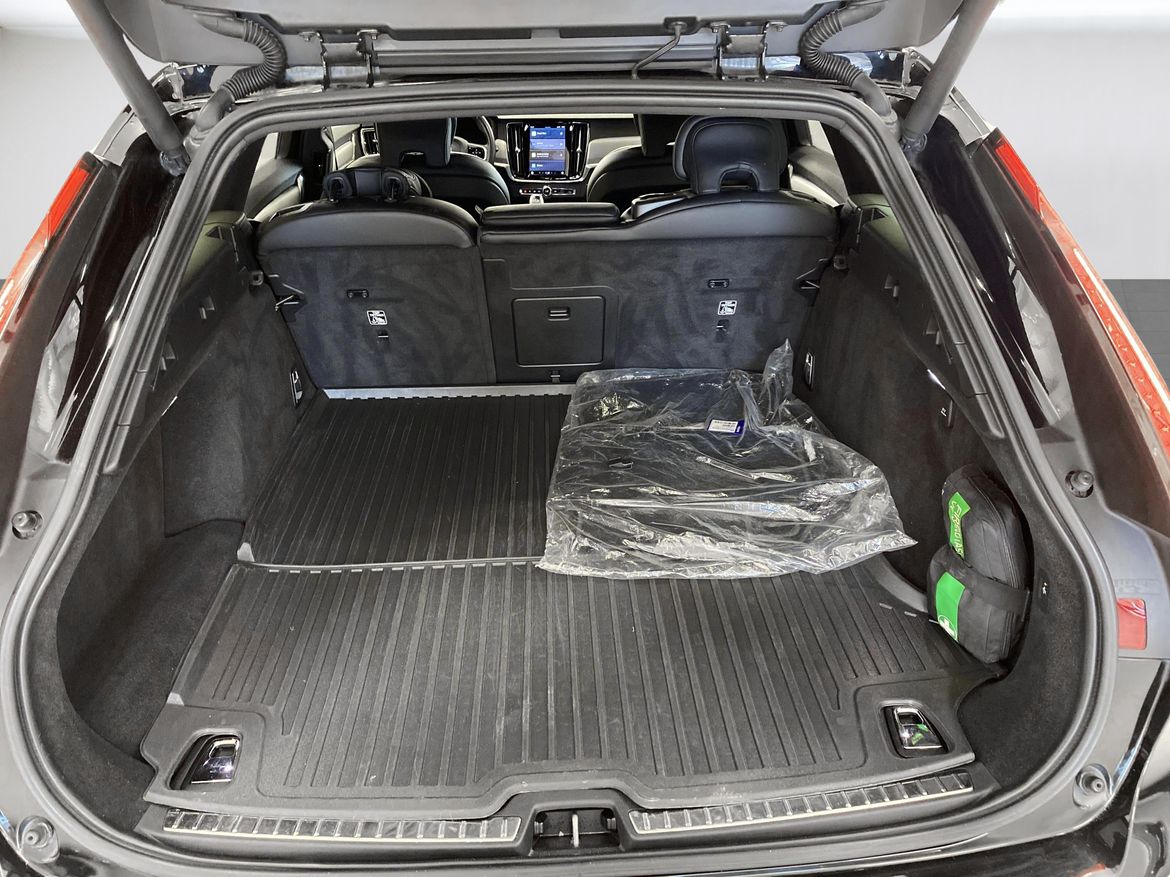 Volvo V90 2023 - miniatyr 13