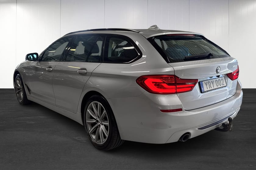 Bild 3 av BMW 520d Touring Sport line DRAG | RATTVÄRME | BACK KAMERA