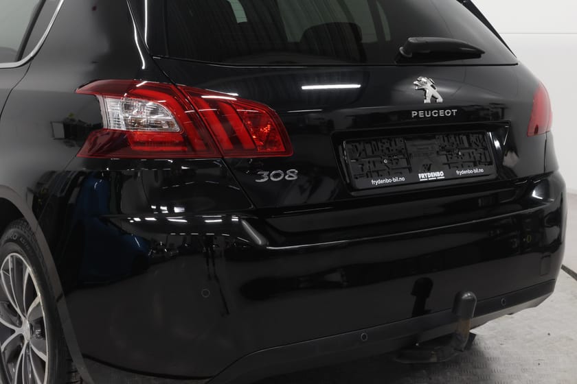 Bilde 3 av Peugeot 308 1,2 PureTech 110hk Allure TONEDESPORTSETERLED+