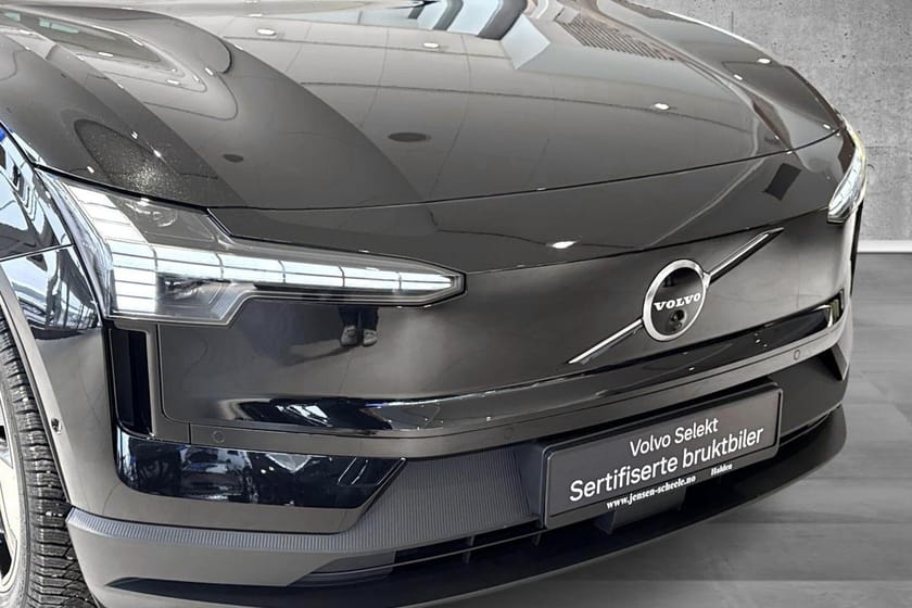 Bilde 3 av Volvo EX30 Twin Motor Performance P. Ultra - 360°, H&K, Soltak