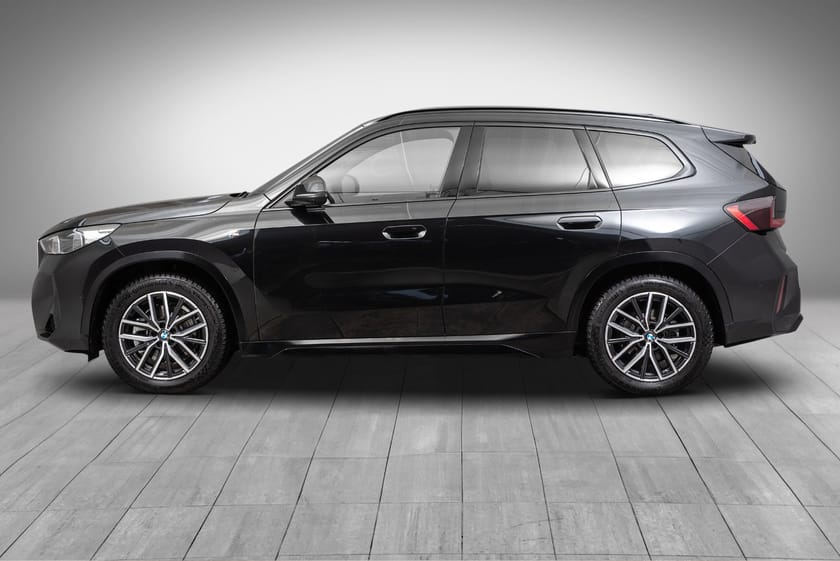 Bilde 2 av BMW iX1 xDrive30 Fully Charged Premium E. (K)