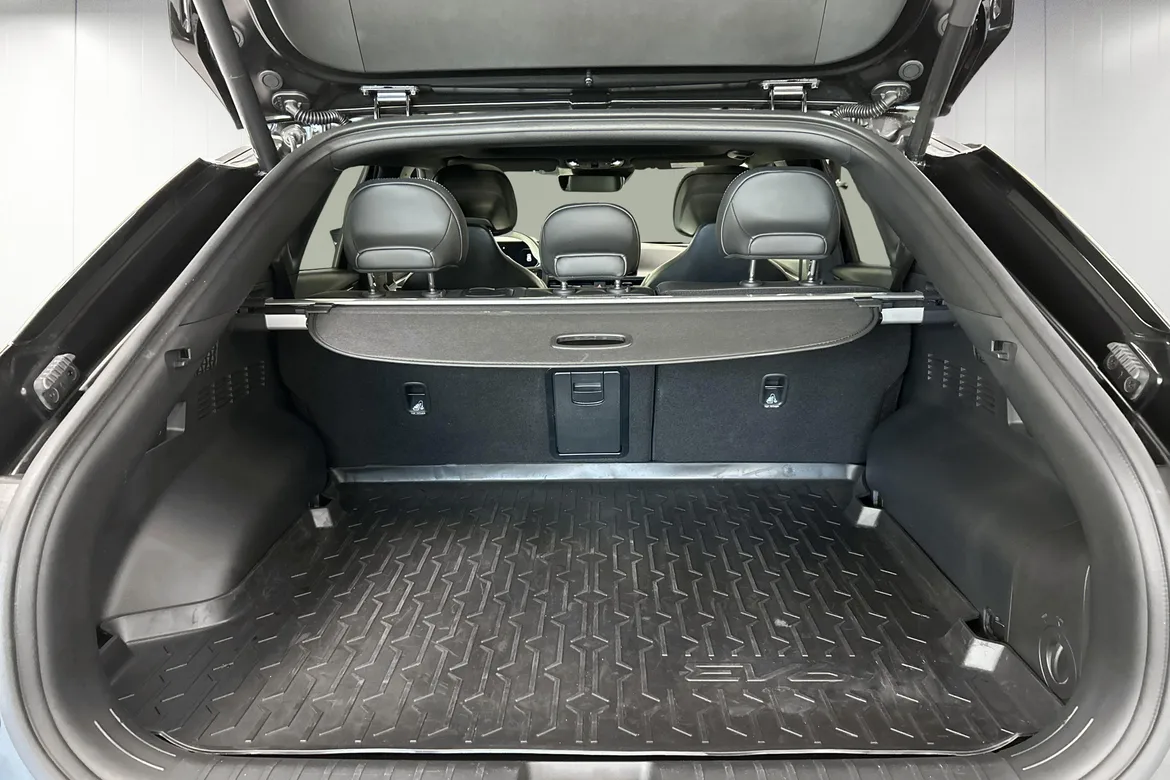 picture of a car
