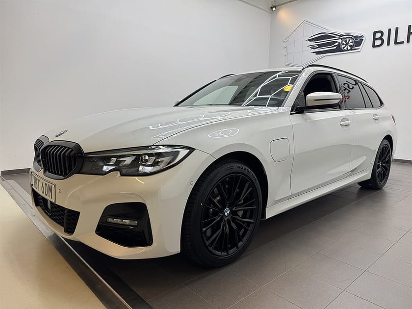 Bild 5 av BMW 330e xDrive Touring 330 292hk M Sport Navi/Bkamera/Krok/Adaptiv F/Moms