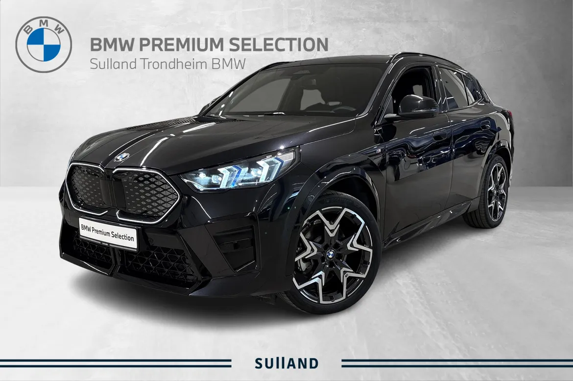 Bilde av BMW iX2 xDrive30