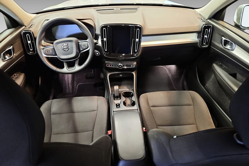 Bild 5 av Volvo XC40 D3 FWD Momentum Edition