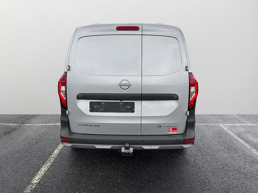 Bild 4 av Nissan Townstar 2.0t 1.3L 130hk L2H1 N-Connecta Aut 3sits
