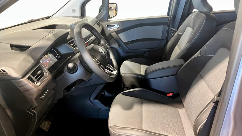 Bild 3 av Renault Kangoo Family E-Tech Privatleasing fr. 3490:- /mån