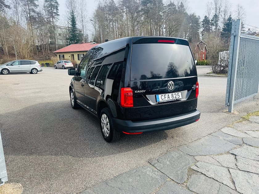 Bild 4 av Volkswagen Caddy Van 1.4 TGI 110HK DSG / CARPLAY / 9800Mil / LEASEBAR