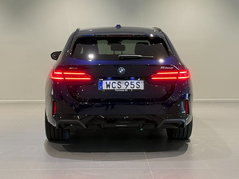 Bild 4 av BMW 530e xDrive Touring M Sport Business Drag HUD H/K Adpt Farth