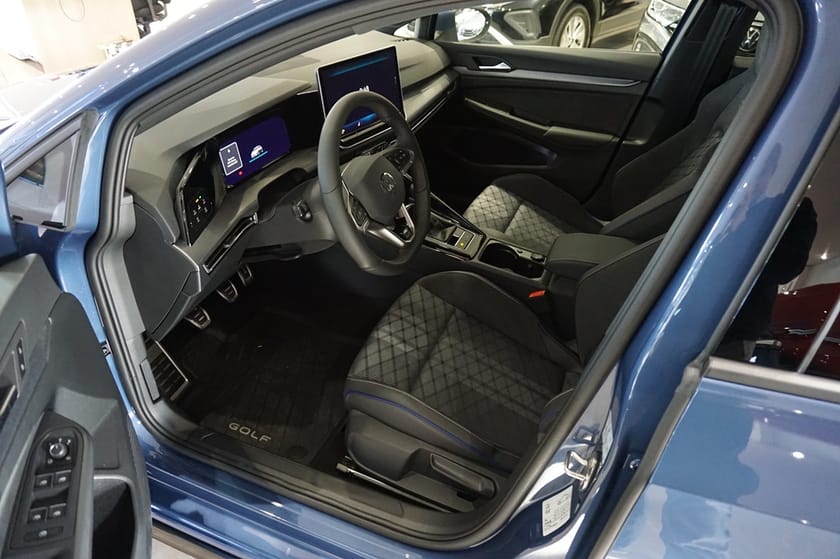 Bild 5 av Volkswagen Golf R-LINE 1.5 TSI 150 HK 6 VXL