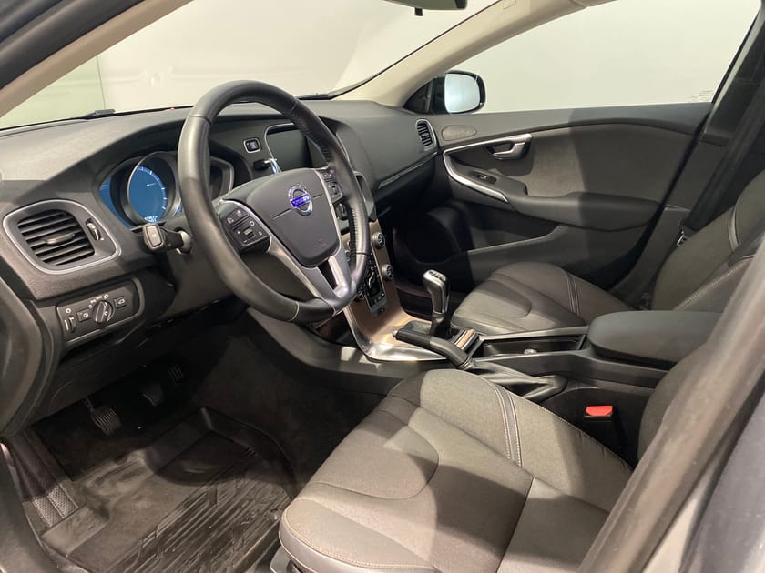 Bild 4 av Volvo V40 Cross Country D3 Momentum Business E