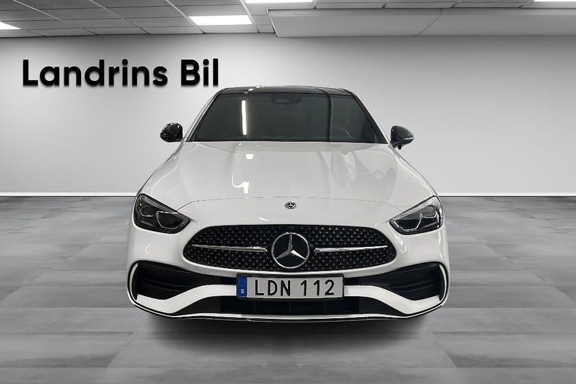 Bild 2 av Mercedes-Benz C 300 e 4MATIC Sedan Laddhybrid AMG-Line