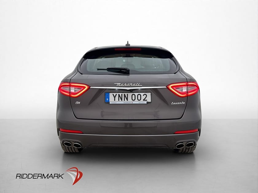 Bild 5 av Maserati Levante Diesel AWD 275hk Luftfj Pano H/K 360° Navi