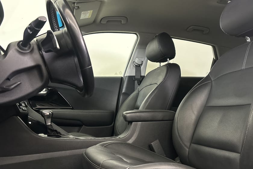 Bild 5 av Kia Niro Hybrid Pluspaket 2 | Dragkrok | M-Värmare