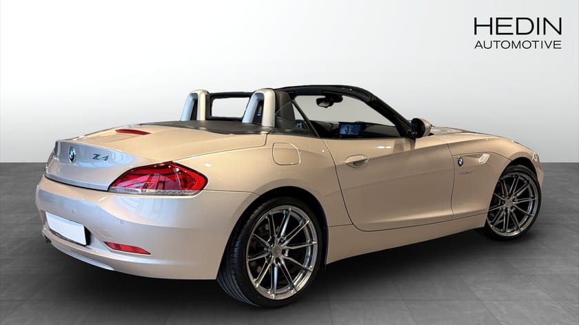 Bild 2 av BMW Z4 sDrive30i Rattvärme Elstol Navigation Komfortåtkomst