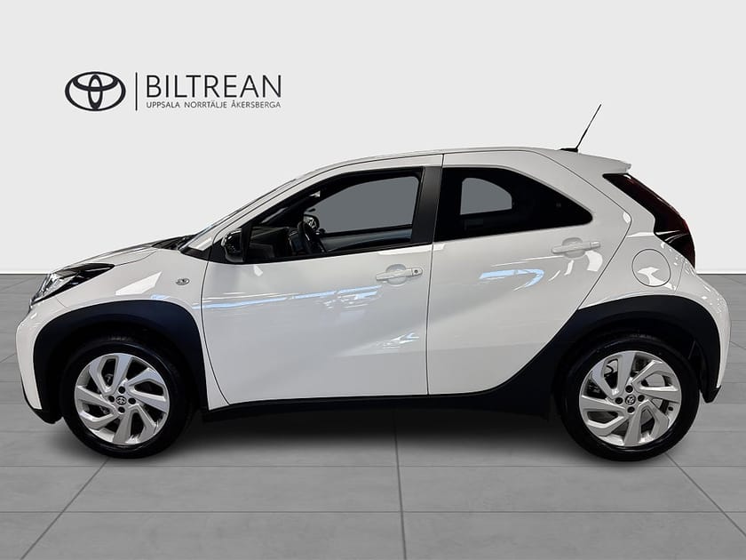 Bild 3 av Toyota Aygo X 1,0 MAN PLAY COMFORT & STYLE PACK V-HJUL