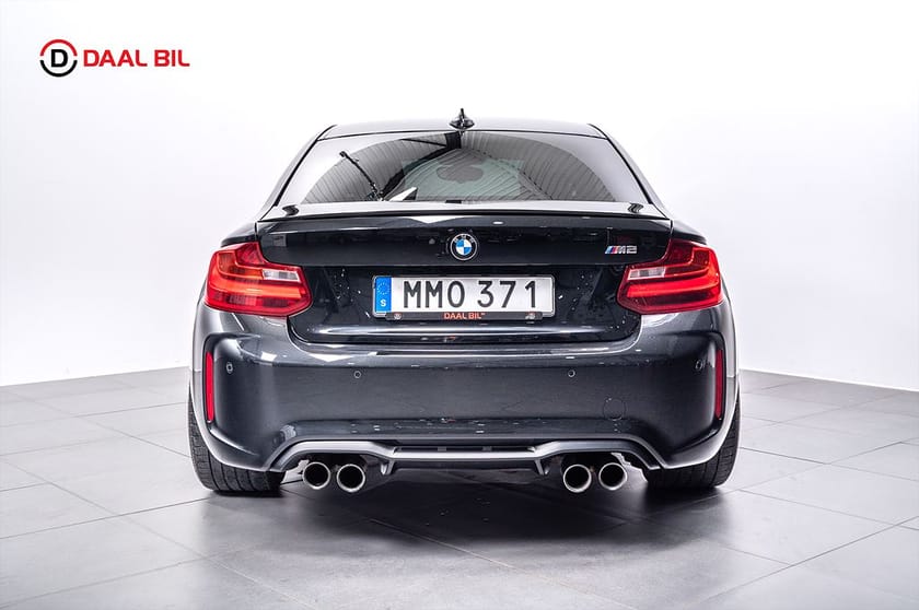 Bild 5 av BMW M2 370HK TAKLUCKA HELSKINN NAVIGATION CARPLAY HIFI