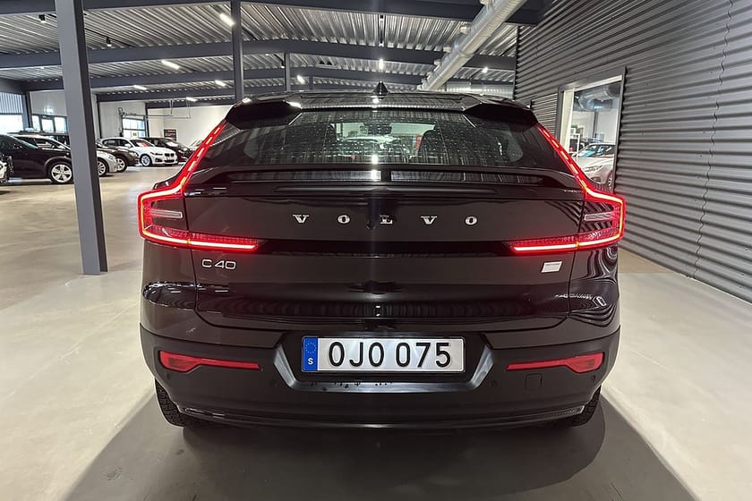 Bild 5 av Volvo C40 Recharge Single Motor Backkamera Pano Navi Keyless Drag