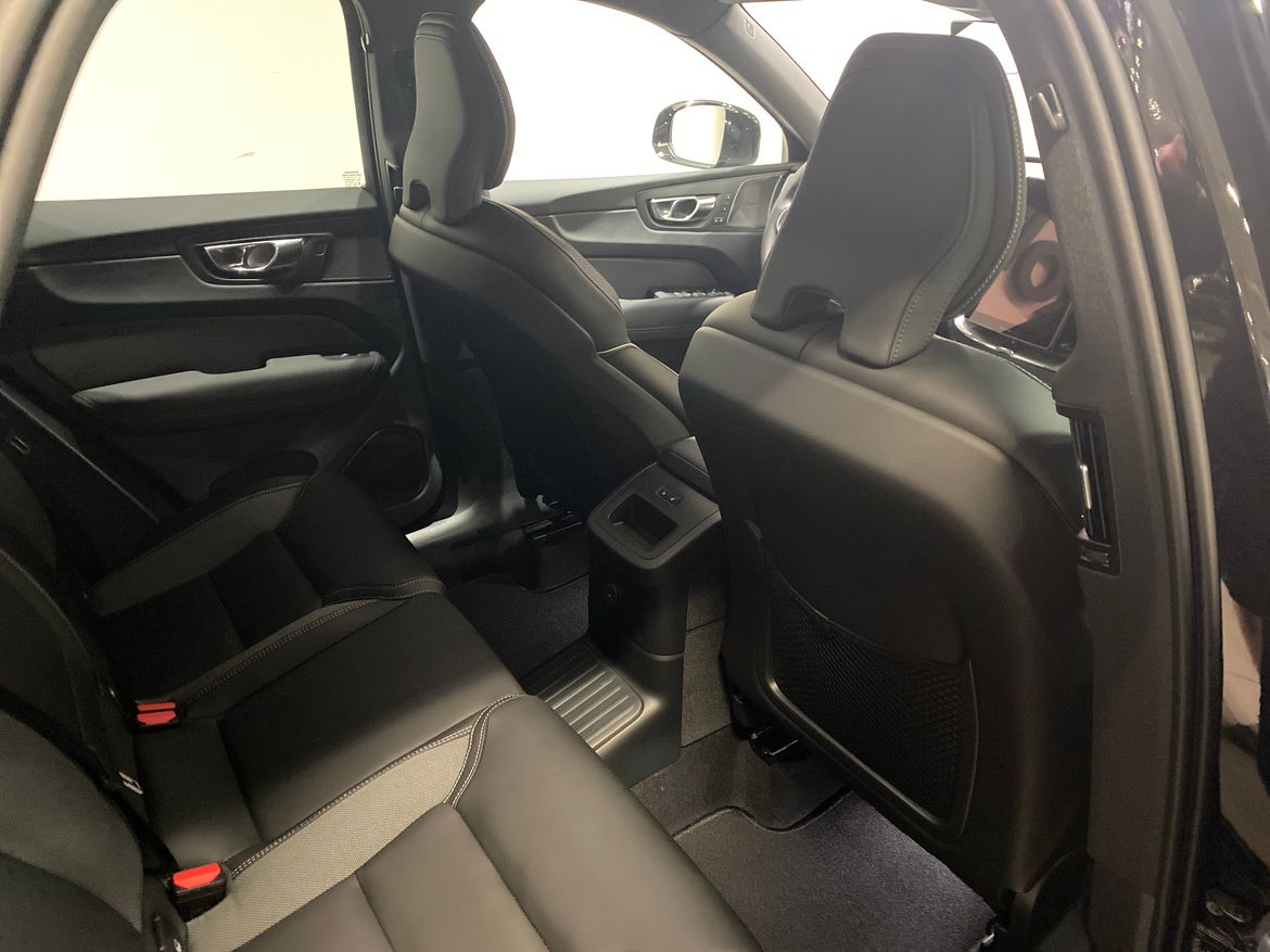 Bild 4 av 6 på bilen