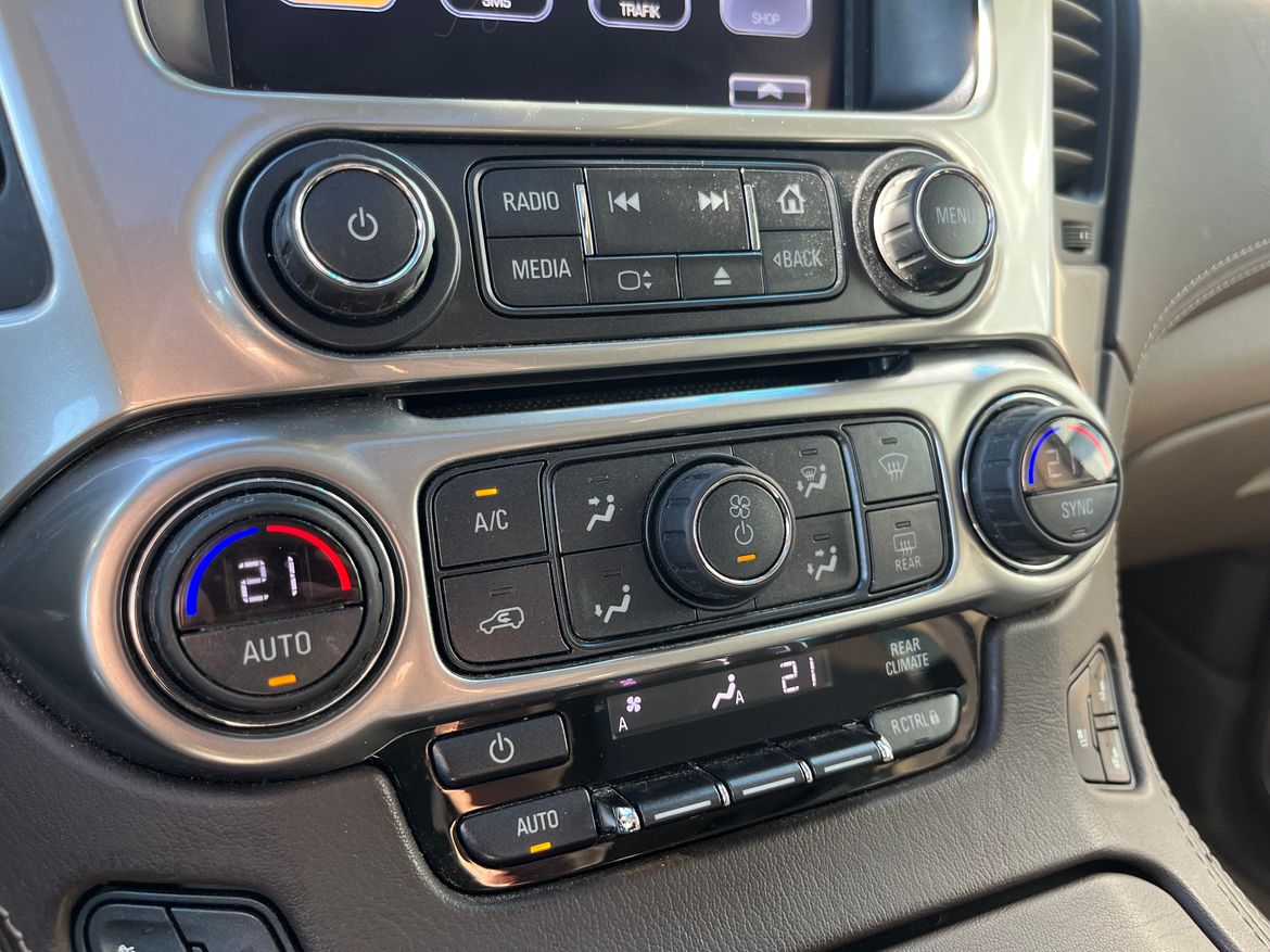 Chevrolet Suburban 5.3 V8 E85 4WD Hydra-Matic, 360hp, 2018