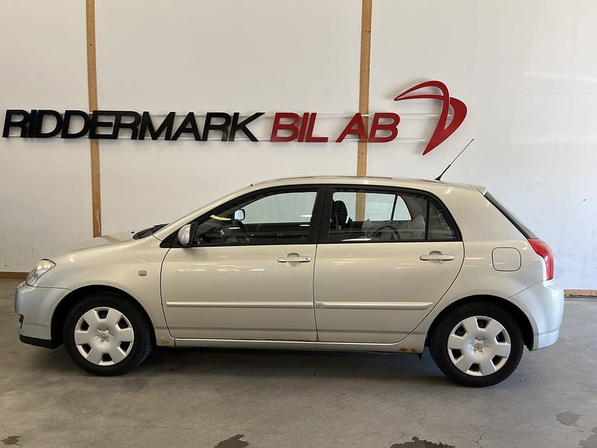 Bild 1 av Toyota Corolla 1.4 97hk EN ÄGARE