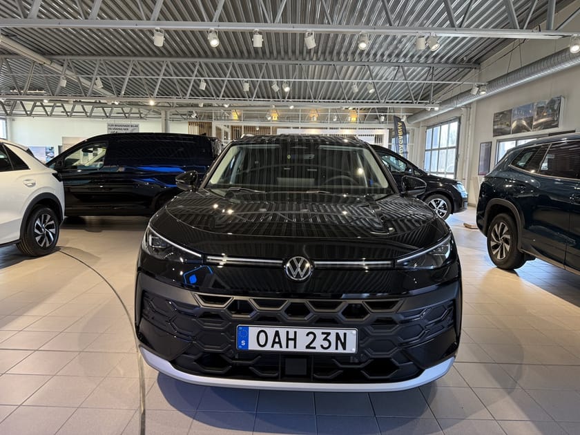 Bild 2 av Volkswagen T-Roc PB   LIFE 1.5 ETSI (150 HK) 7 VXL DSG