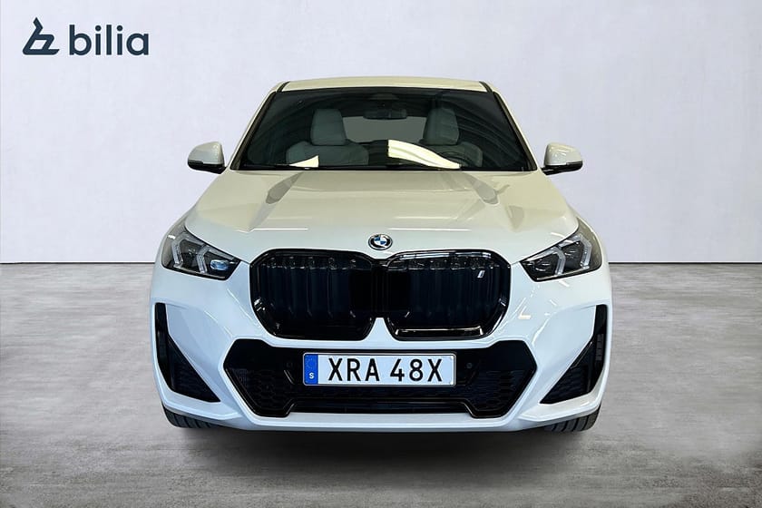 Bild 2 av BMW iX1 xDrive30 xDrive30/M Sport/Drag/20"/H&K