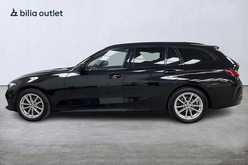 Bild 3 av BMW 320d xDrive Touring 320 190hk / Backkamera Dragkrok Navigation