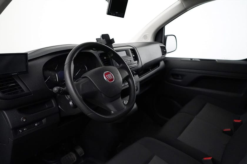 Bild 5 av Fiat Scudo Skåpbil Maxi / 145hk / Moms / Värmare / Kamera
