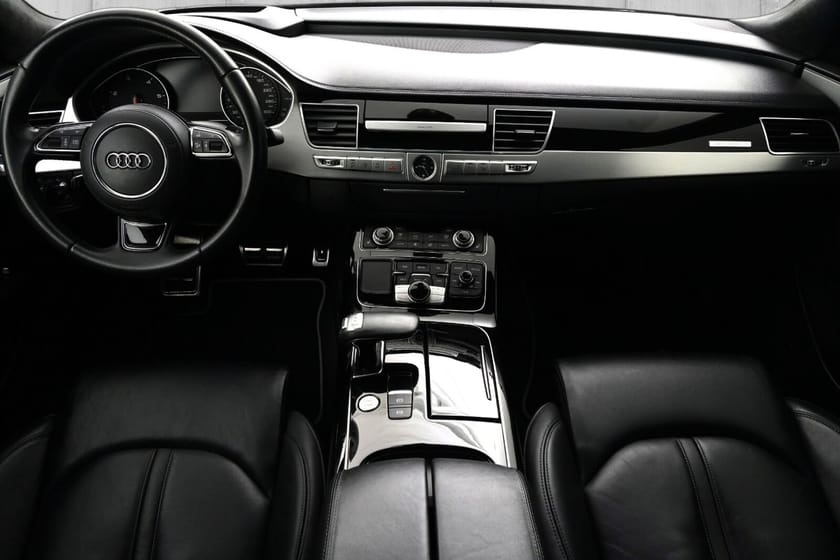 Bilde 3 av Audi A8 LED MATRIX WEBASTO 21`` LUFT 258Hk NIGHTVISION HUD DAB+