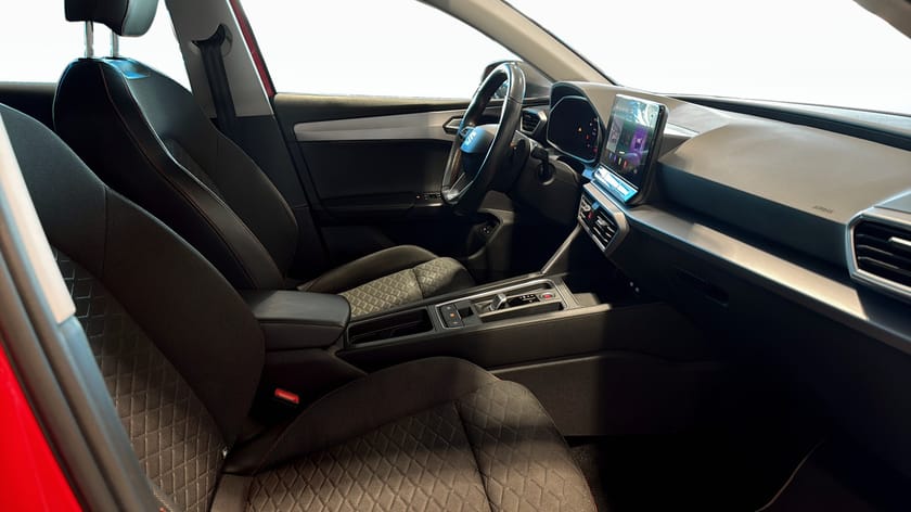 Bild 3 av SEAT León Sportstourer e-Hybrid DSG Sekventiell 204hk