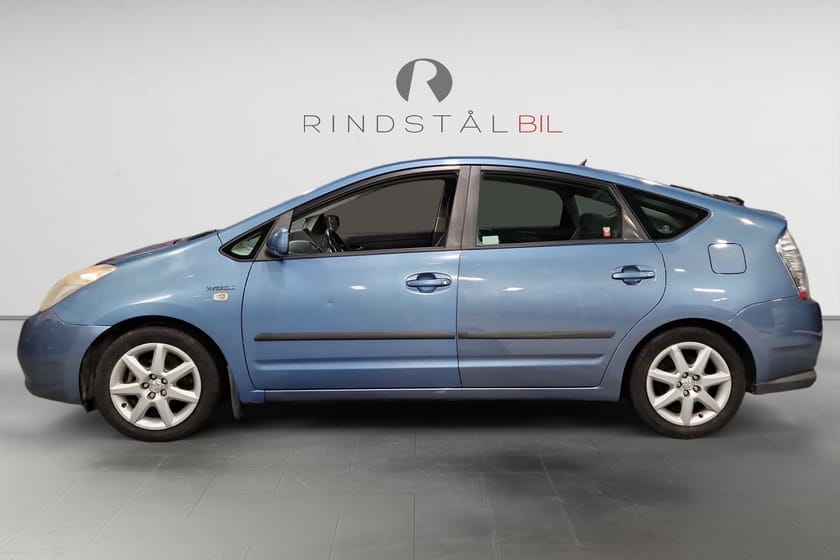 Bild 4 av Toyota Prius 1.5 VVT-i 112 HK AUT M&K 16300MIL 360KR/ÅR 16"