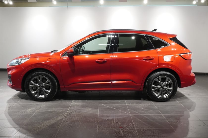 Bild 3 av Ford Kuga Plug-In Hybrid ST-Line Drag 360°