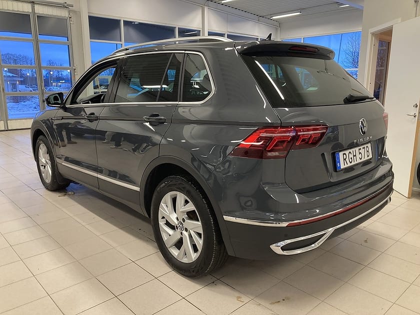 Bild 3 av Volkswagen Tiguan 2,0TDI 200HK DSG 4M Elegance Drag Värmare
