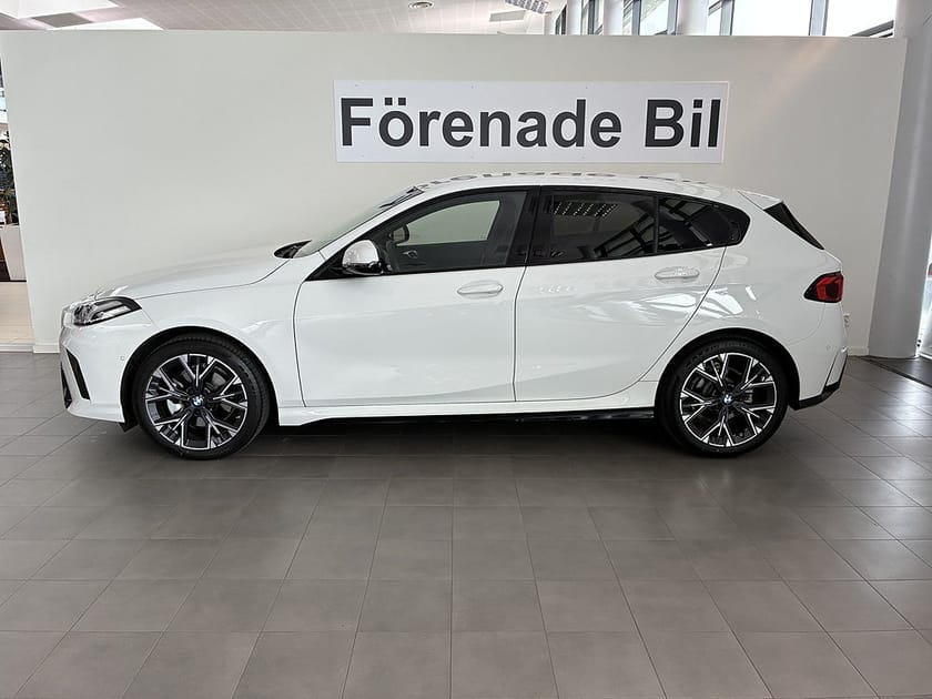 Bild 3 av BMW 120 4,95 ränta M Sport Aut Drive/Park-Assist Rattvärme