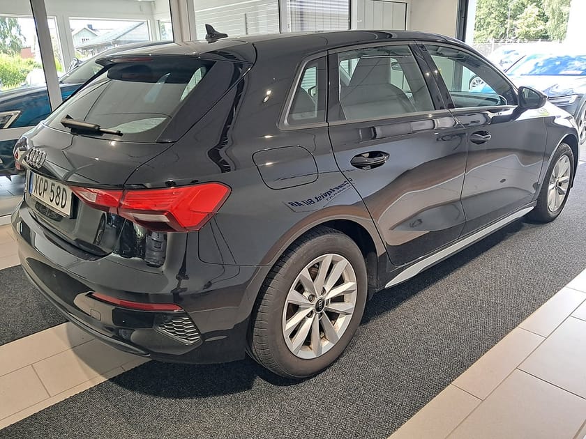 Bild 2 av Audi A3 Sportback 35 TFSI Tsi 150HK Proline