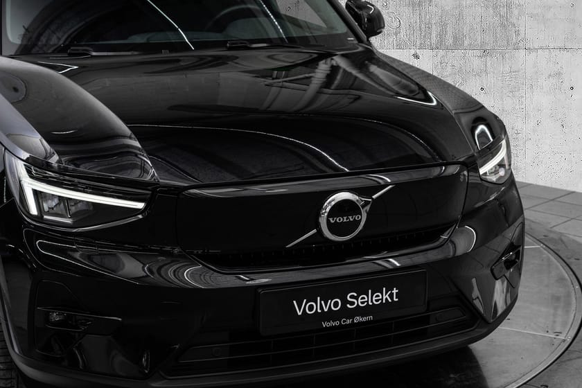 Bilde 2 av Volvo EC40 Twin Motor Performance El. Plus 408Hk. Hengerfeste!