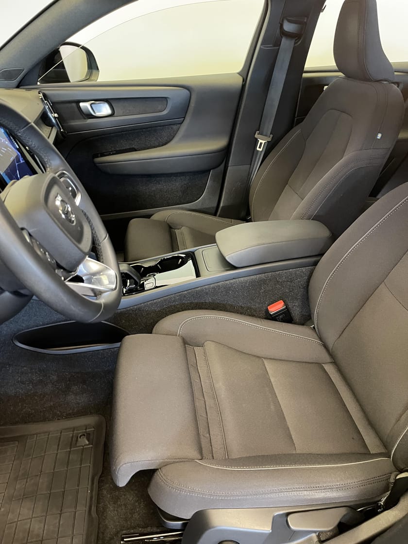 Bild 5 av Volvo C40 Recharge Single Motor Core / Navigation / Backkamera / Klimatpaket /