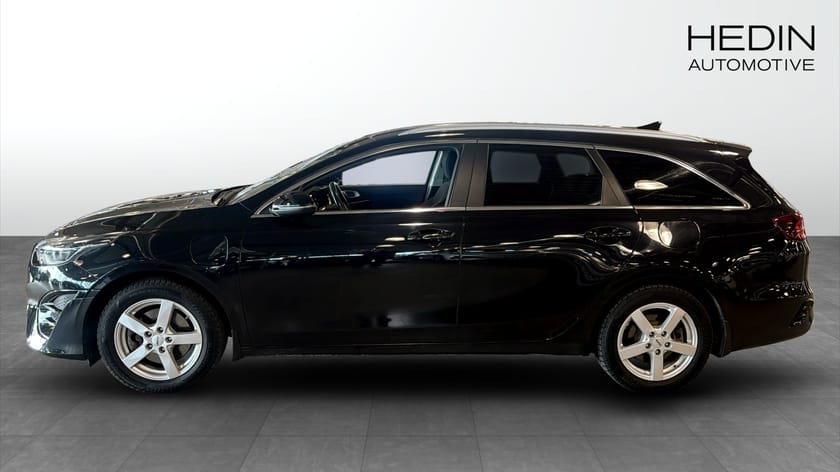 Bild 2 av Kia Ceed Sportswagon Plug-in Hybrid SW | | Action