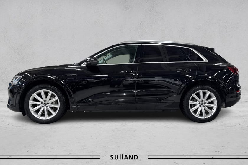 Bilde 2 av Audi Q8 50 e-tron quattro advanced