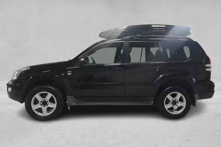 Bilde 2 av Toyota Land Cruiser 5-dørs 3,0l GX God stand I Service utført I  Garanti