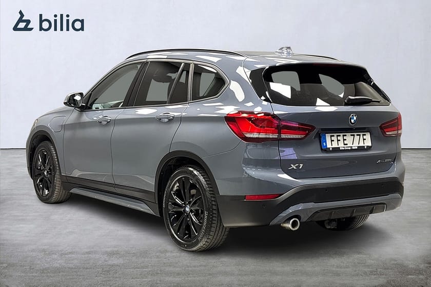 Bild 5 av BMW X1 xDrive25e xDrive25e-Sport line-Panorama-Head up display-Dragkrok