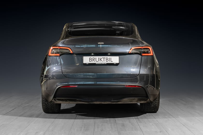 Bilde 4 av Tesla Model Y Long Range AWD Krok|Premium lyd|Autopilot|V.pumpe