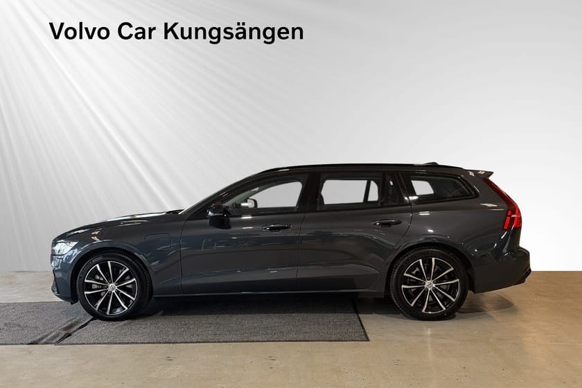Bild 3 av Volvo V60 T6 Plus Dark Nordic Edition Harman/Kardon 360-kamera Selekt
