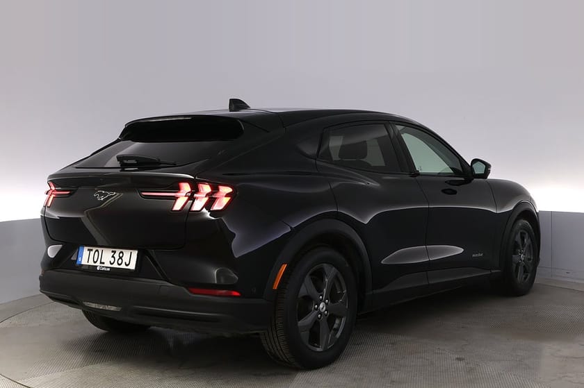 Bild 5 av Ford Mustang Mach-E Long Range RWD Teknik+ Pano Elstol 360