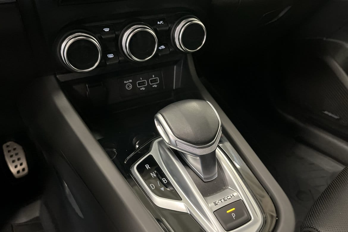 Renault Arkana E-TECH 145