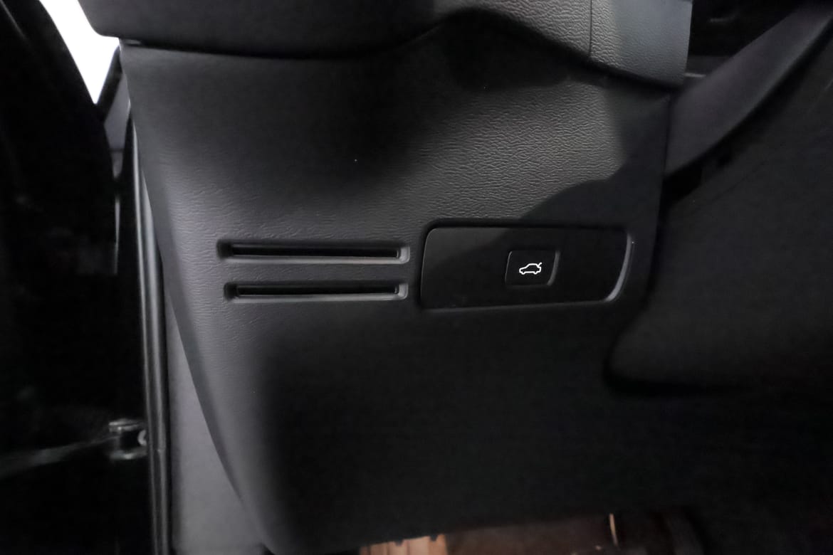 Volvo XC40 2023 - miniatyr 12