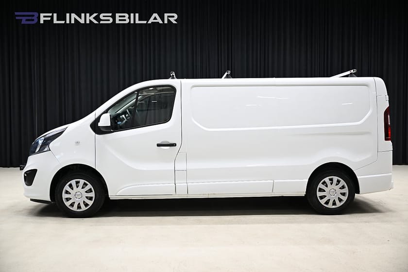 Bild 2 av Opel Vivaro Skåpbil CDTi 125HK L2|Nedlackad|Inredning|Drag|Värmare|GPS|Moms