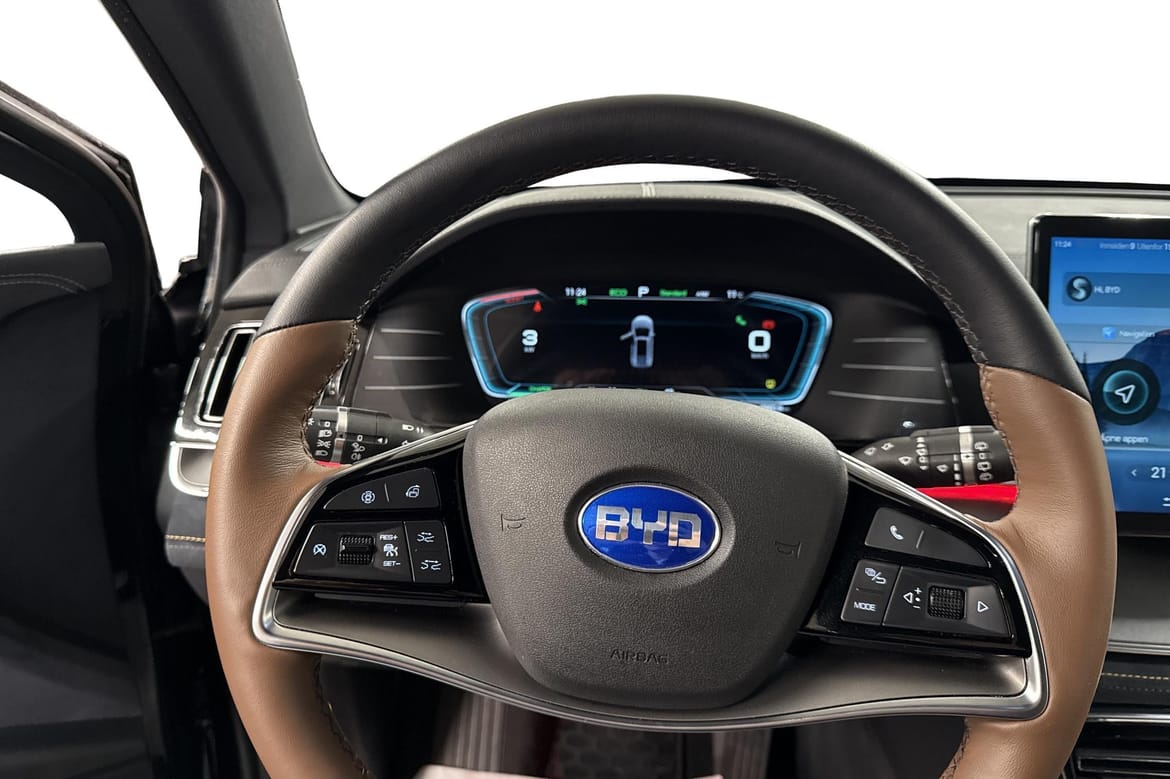 BYD Tang EV AWD, 517hk, 2022