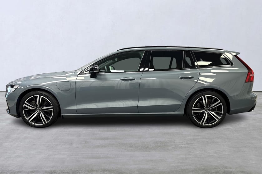 Bild 2 av Volvo V60 Recharge T8 II R-Design